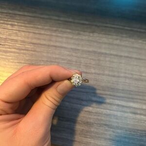 Silver Floral Ring size 5